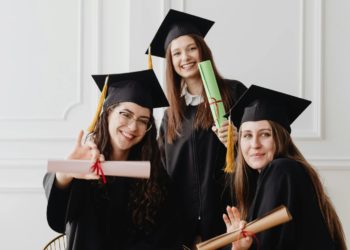 There’s a catch: a billionaire gives each University of Massachusetts graduate a $1,000 surprise present.