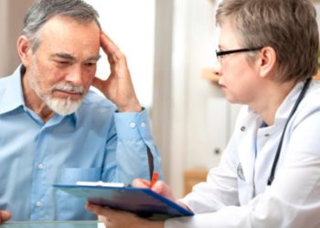 Is memory loss a major sign of Alzheimer’s disease? Experts advise when to get assistance.